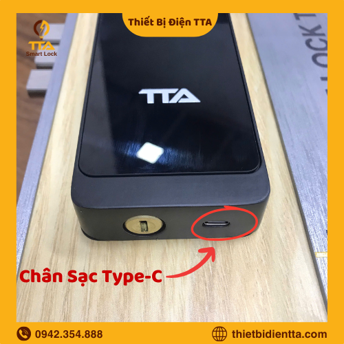 Chân cắm sạc TypeC mở khóa khẩn cấp